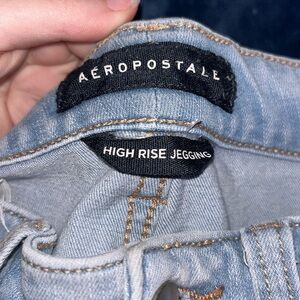 light blue ripped jeans:)